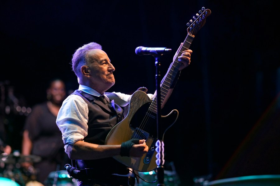 Springsteen calls Trump ‘the most dangerous candidate for president in my lifetime,’ backs Harris