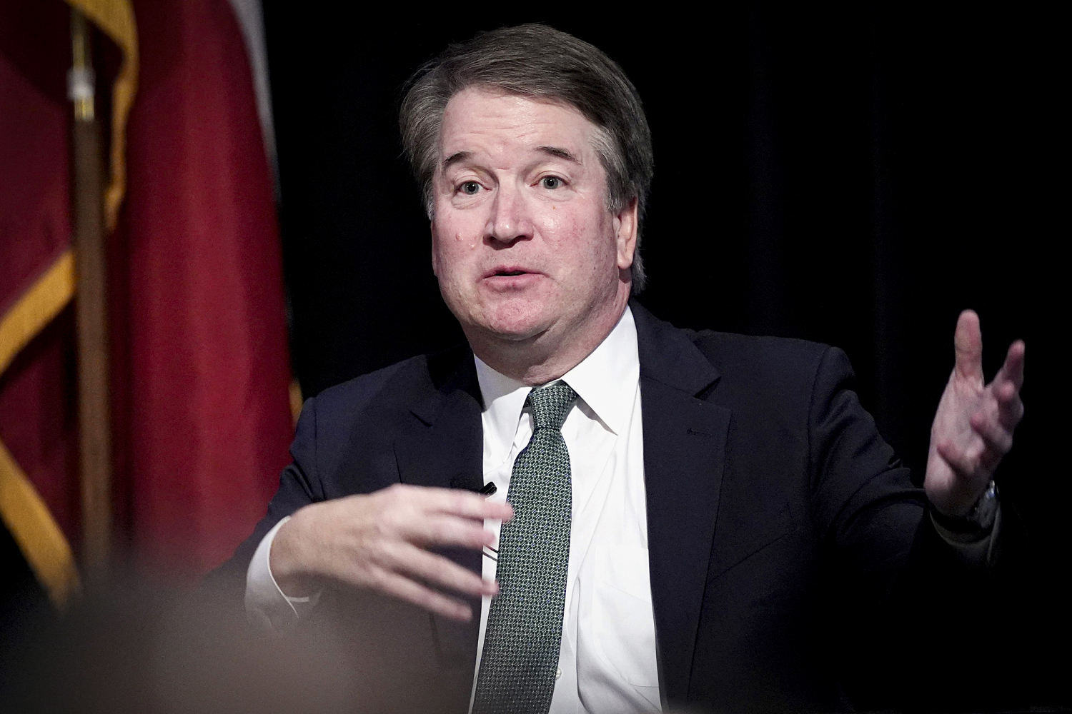 Report says Trump White House obstructed FBI probe into allegations against Kavanaugh