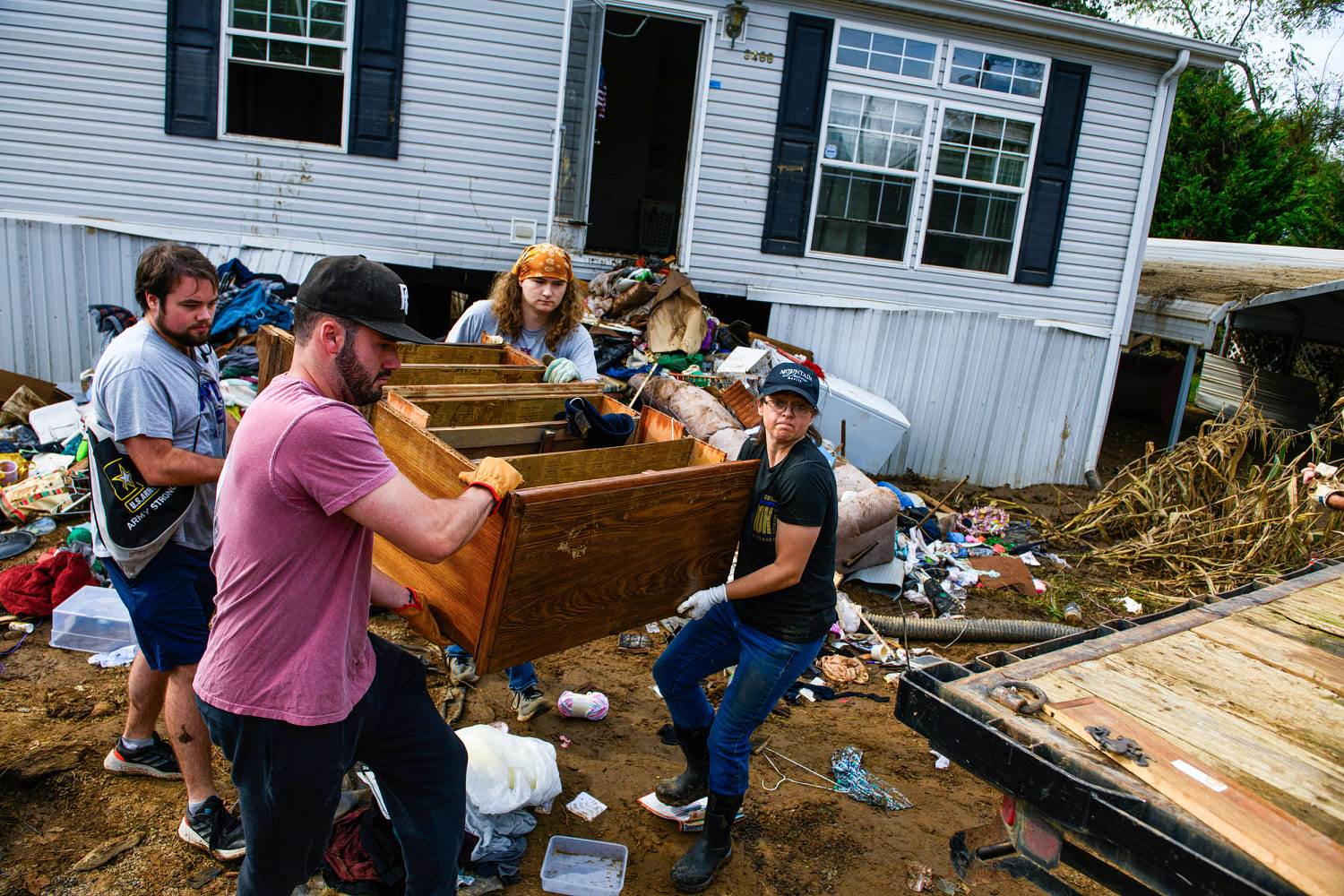 Trump’s conspiracy theories about Hurricane Helene are hurting relief efforts