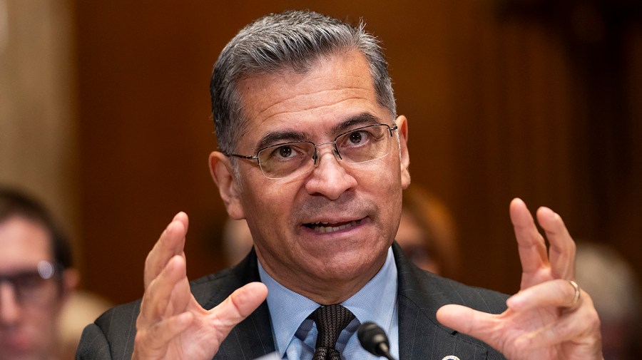 Republicans subpoena HHS secretary for details on unaccompanied minors