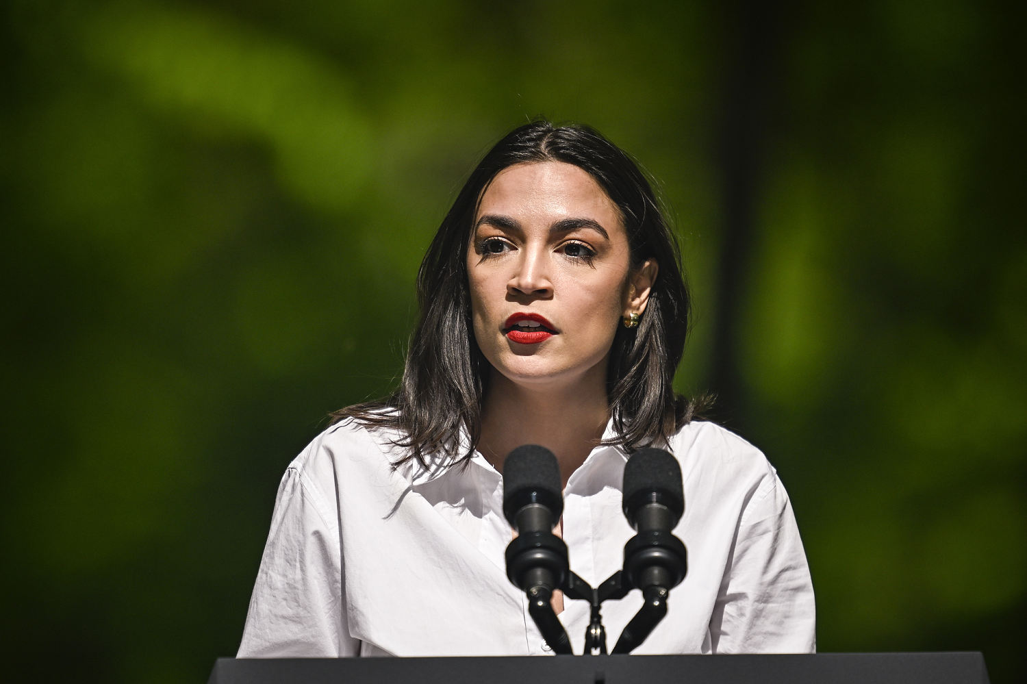 AOC denounces anyone engaging in online vitriol after Trump’s victory — Democrats included