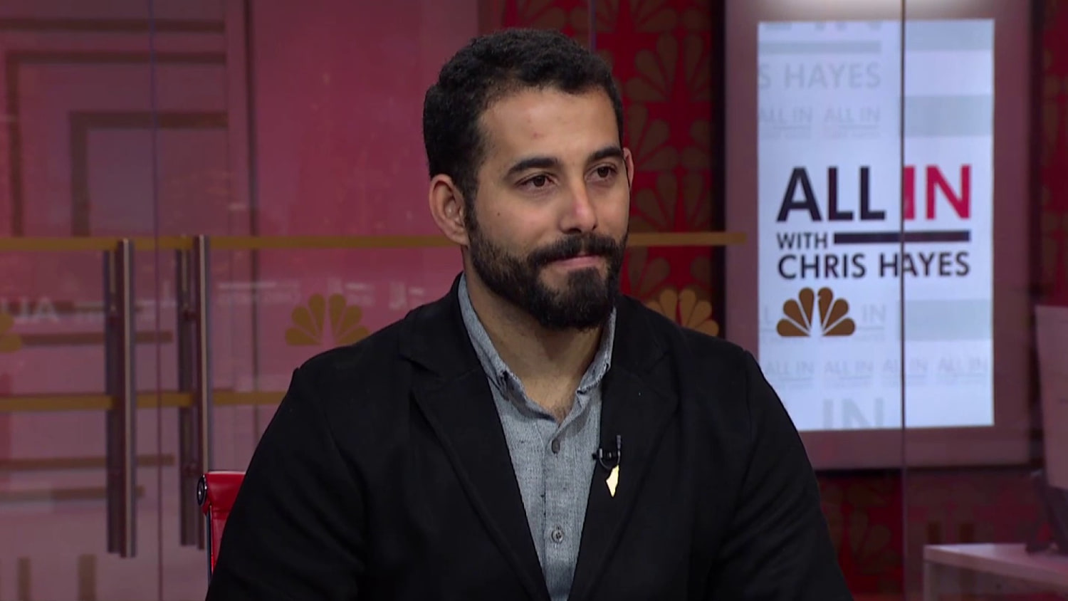 WEB EXCLUSIVE: Acclaimed Palestinian poet who escaped Gaza speaks with Chris Hayes