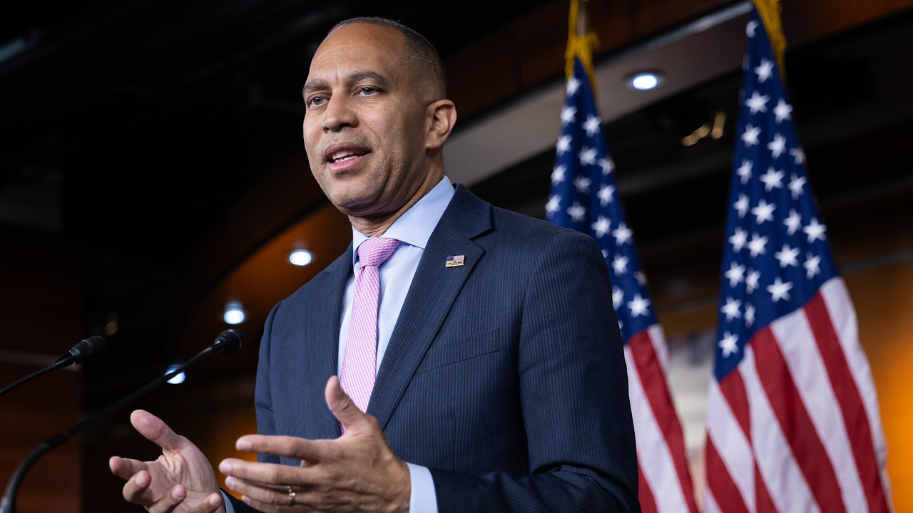 Jeffries on Dem leadership challenges: ‘The caucus is working its will’