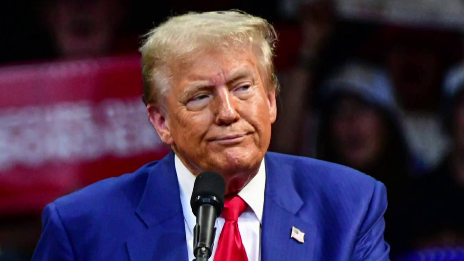 Trump says Congress should eliminate the debt ceiling