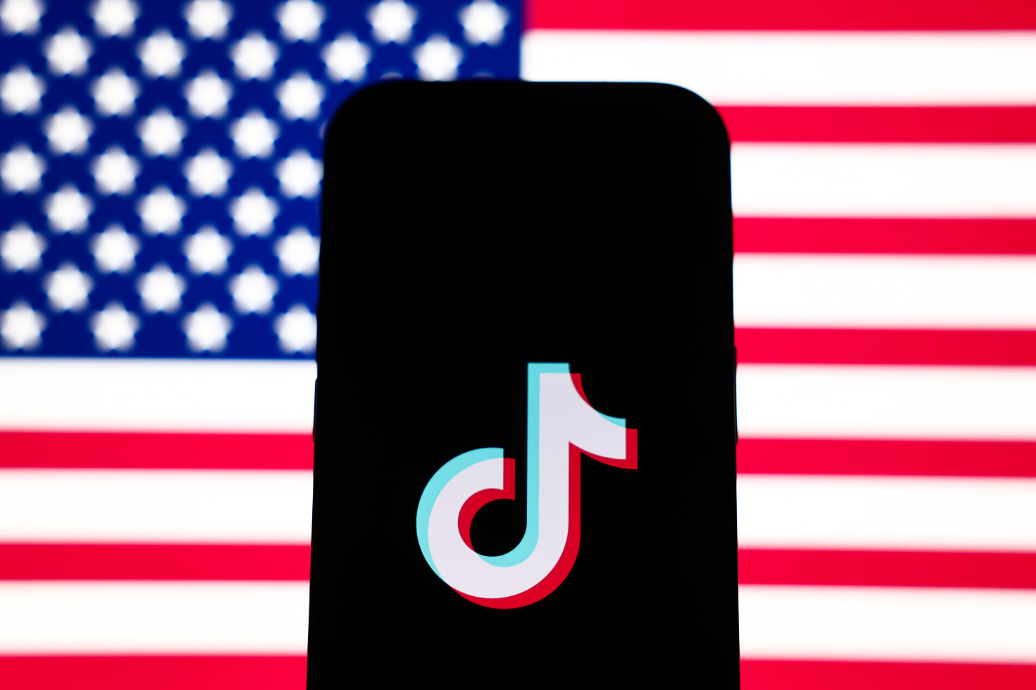 Trump asks Supreme Court to pause law that could ban TikTok