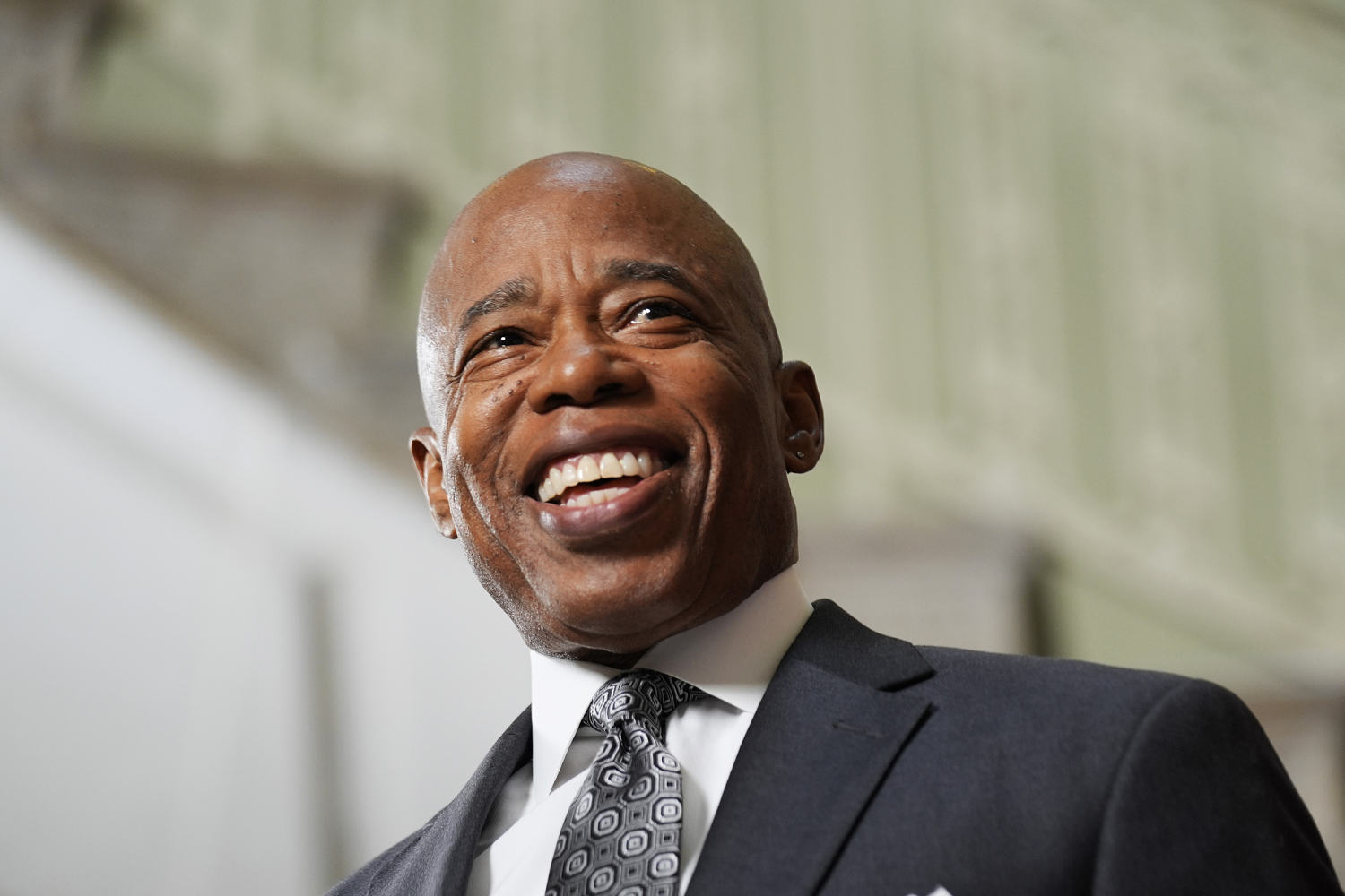 New York mayor raises eyebrows in latest meeting with area Trump ally