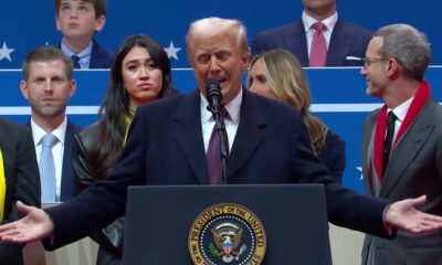 Trump delivers remarks during inauguration parade
