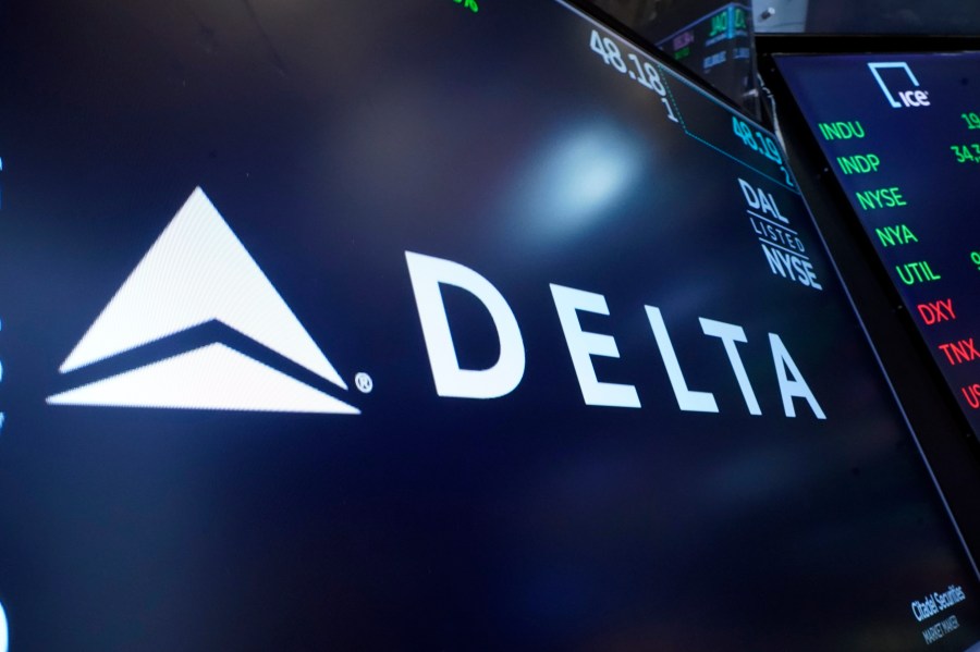 Delta offering $30K to passengers in Toronto crash-landing