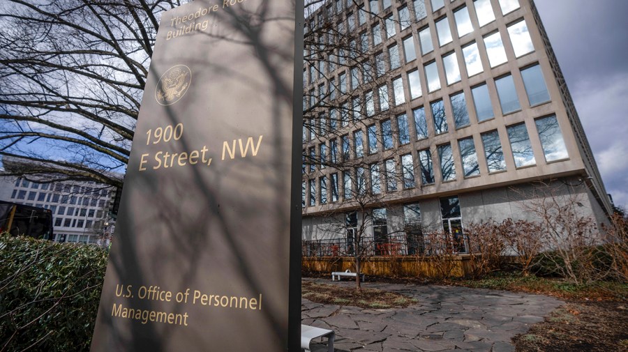 Judge orders rescission of OPM memos directing agencies to fire probationary employees