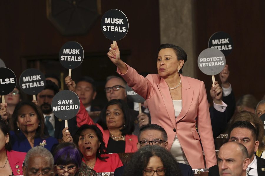 Several House Democrats walk out of Trump speech mid-address