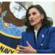 Whitmer jokes about Oval Office photo, says she regrets shielding face with folder