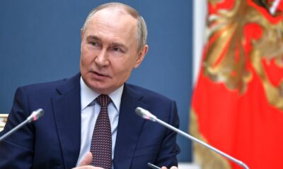 Trump shows signs of losing patience with Putin amid offer of meeting