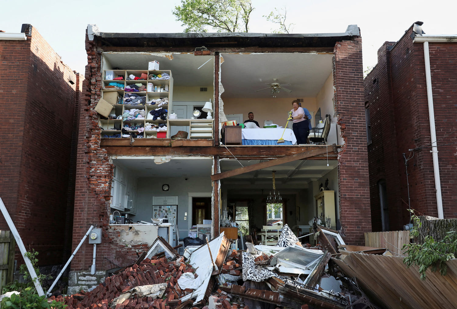 St. Louis joins a list of places waiting for Donald Trump’s FEMA