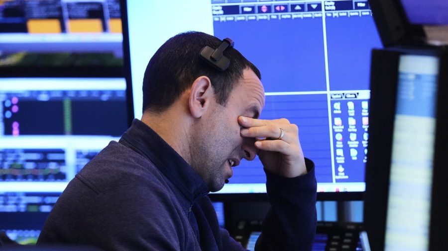 GOP bill locks in new deficit plateau as bond market quakes