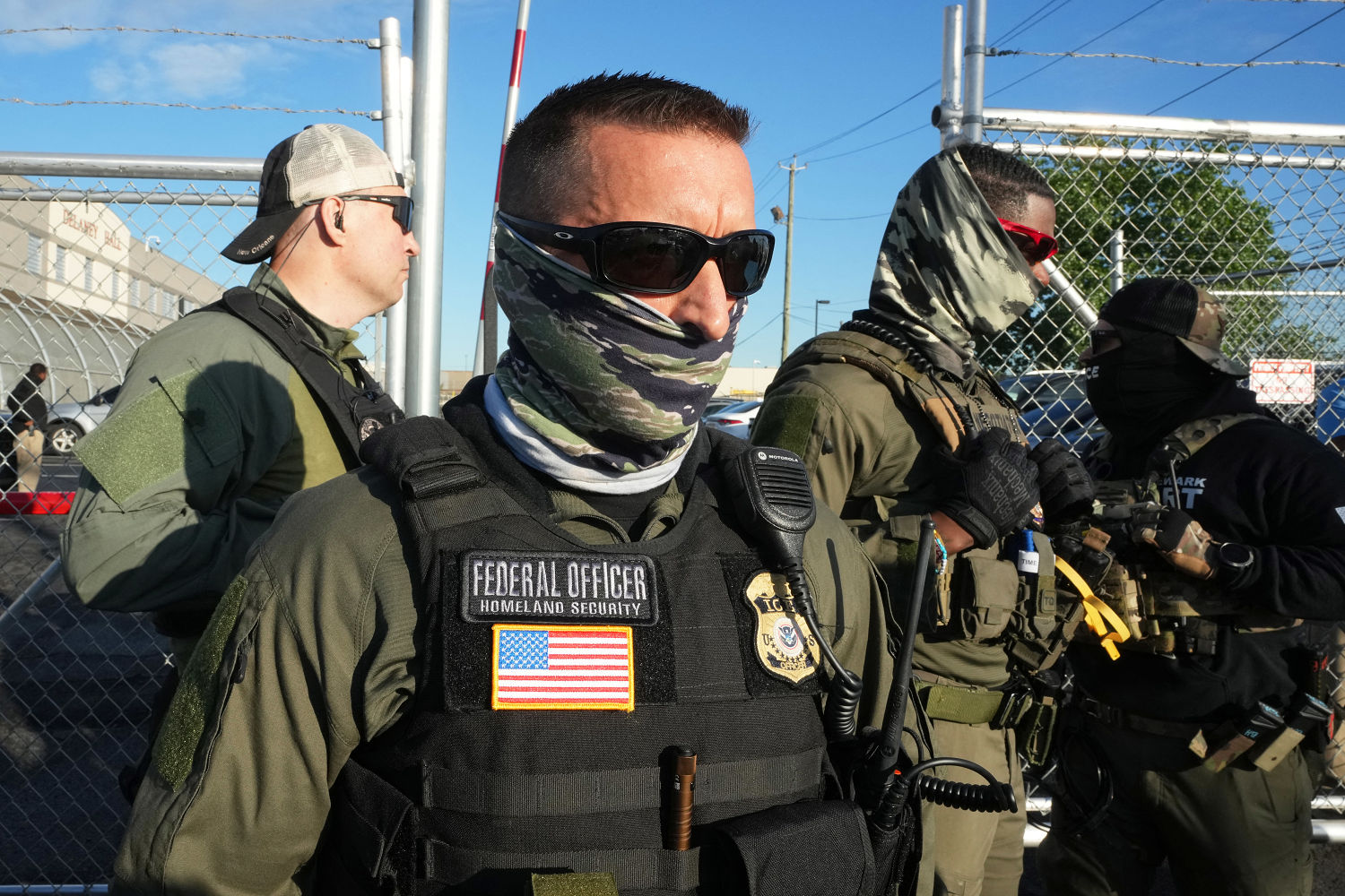 The many, many obstacles to hiring 10,000 ICE agents