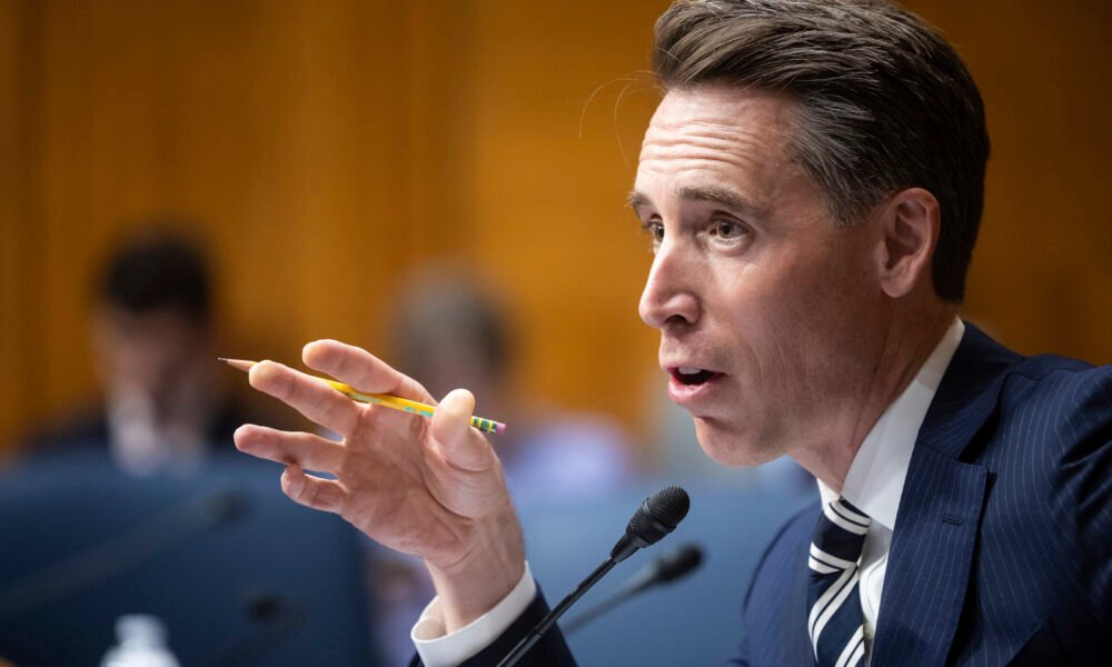 Congressional stock trading ban gets Senate panel’s OK