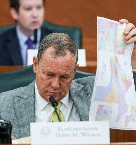 Texas Democrats head to Illinois to deny Republicans a quorum on redistricting