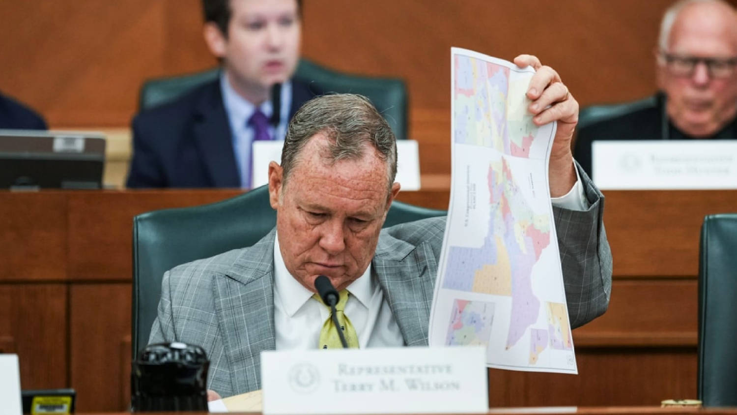 Texas Democrats head to Illinois to deny Republicans a quorum on redistricting