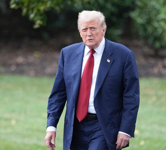 Trump says nuclear submarines ‘in the region’ of Russia