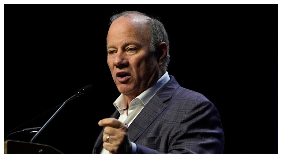 Sheffield, Kinloch advance in bid to succeed Detroit Mayor Mike Duggan