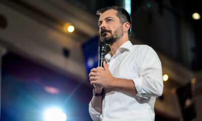 Pete Buttigieg searches for a new center on Israel policy