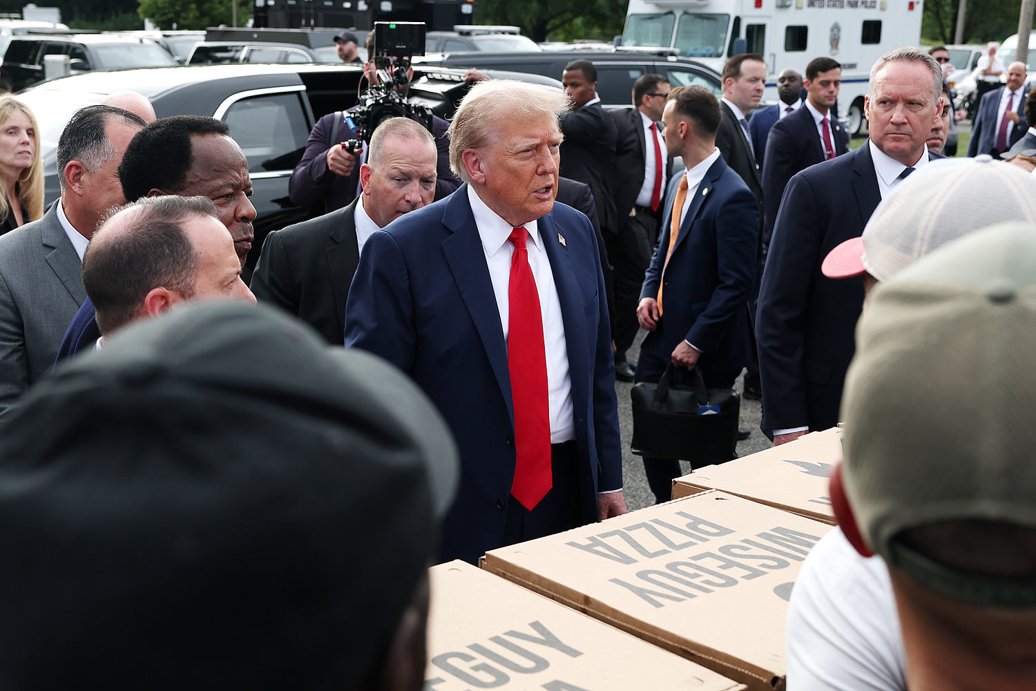 Trump’s planned D.C. patrol turned into a pizza delivery. The symbolism was fitting.