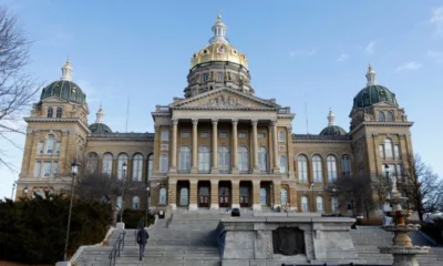 Democrats flip Iowa state Senate seat, breaking GOP supermajority