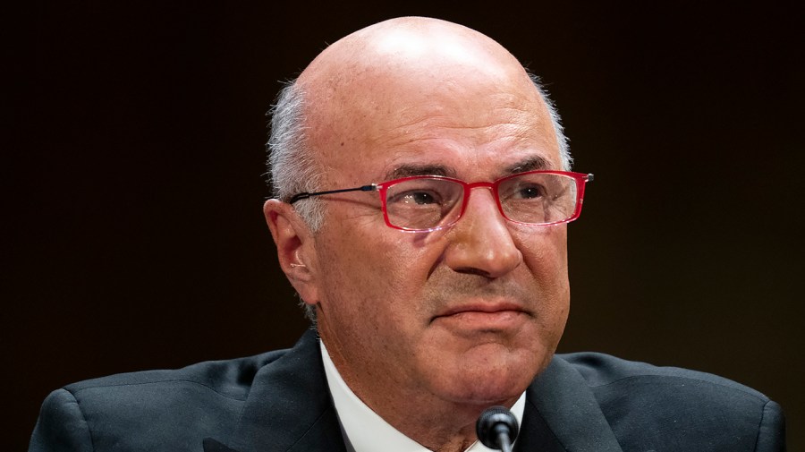 O’Leary warns of hyperinflation if Trump sets interest rates