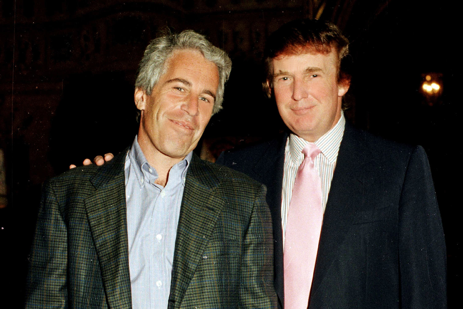 House Oversight Democrats post ‘Trump’s birthday note’ from Epstein book