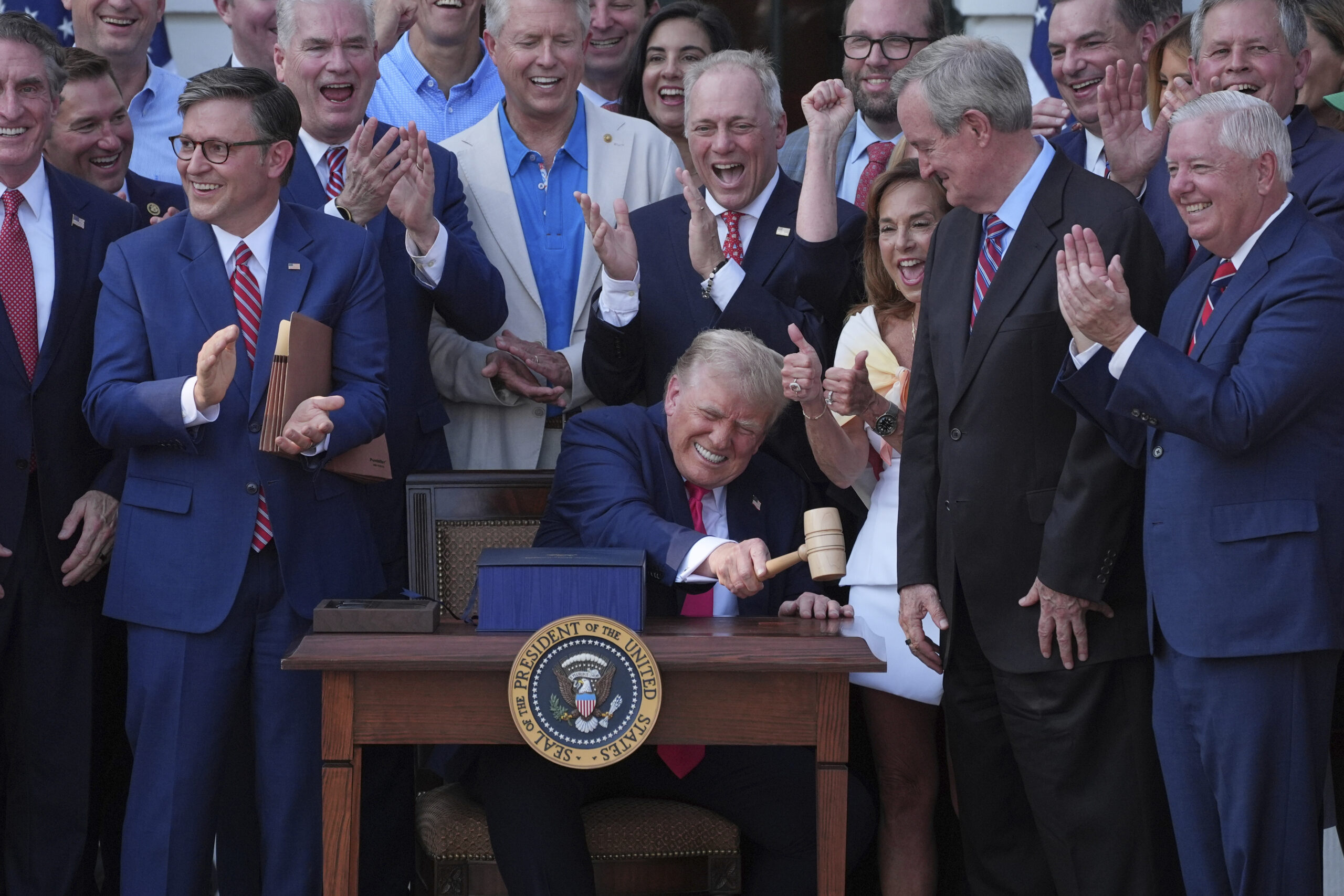 Trump policies to ‘drag’ on economic growth, CBO predicts, offsetting megabill gains