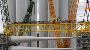 Federal judge lifts administration halt of offshore wind farm in New England
