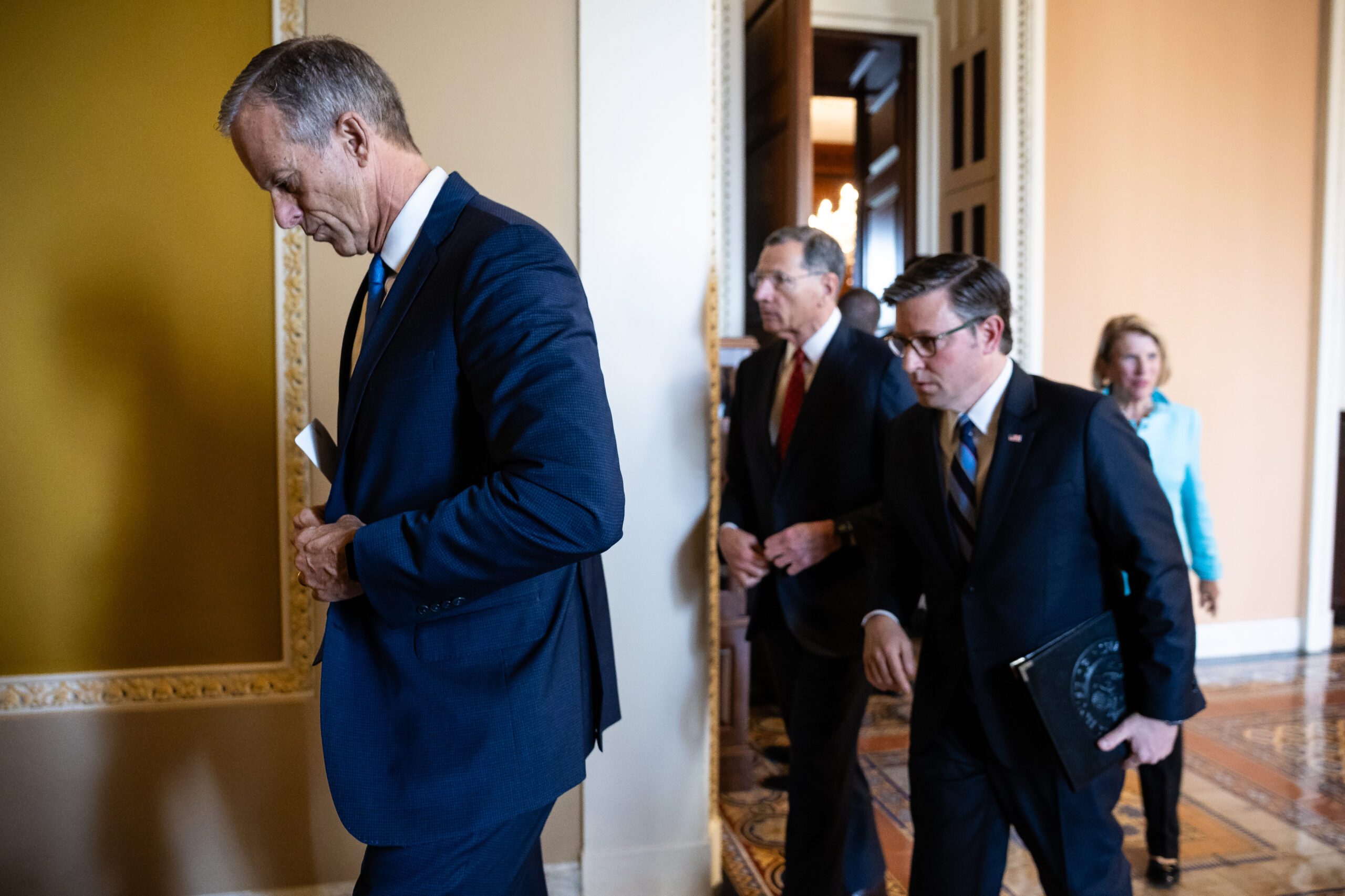 Trump’s off-script comments cause shutdown headaches for GOP