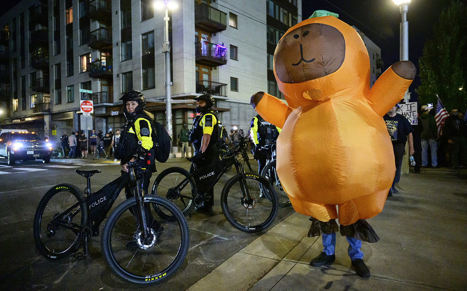 What anti-Trump protests can learn from Portland’s tactics