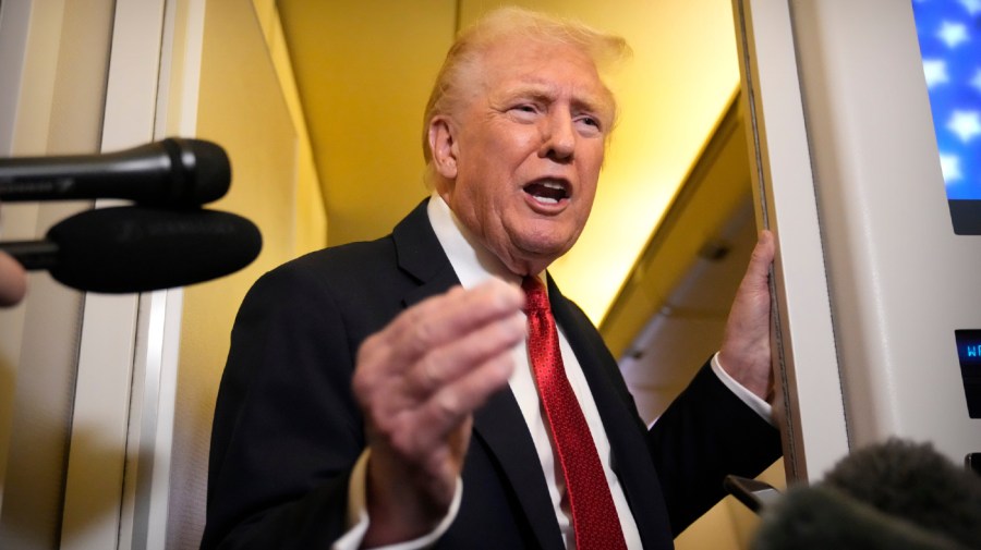 Sunday shows preview: Trump jets to Asia amid shutdown; US tensions with Venezuela rising