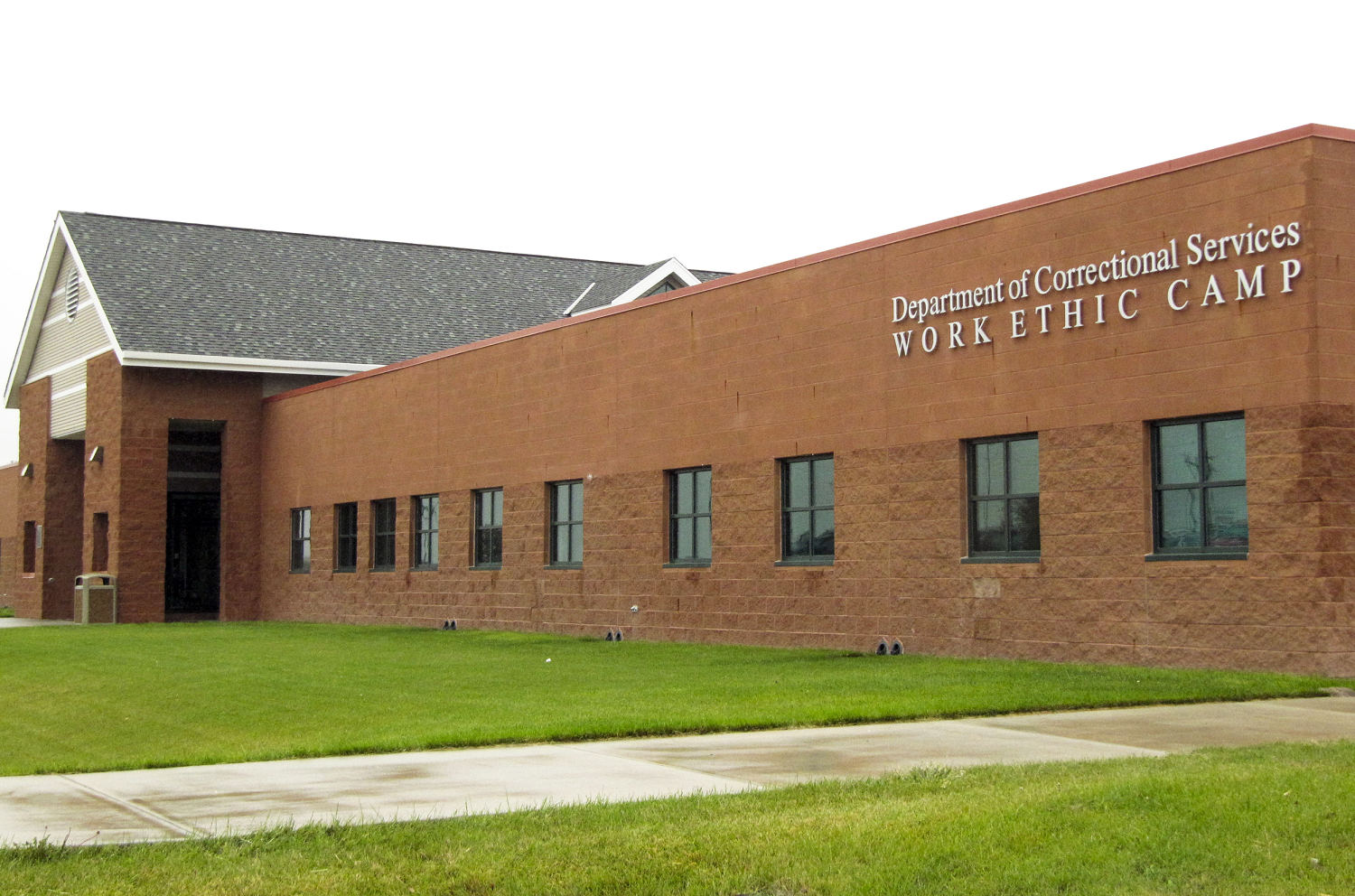 Judge says ICE can open its newest branded immigrant detention center