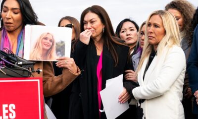 House overwhelmingly votes to release Epstein files