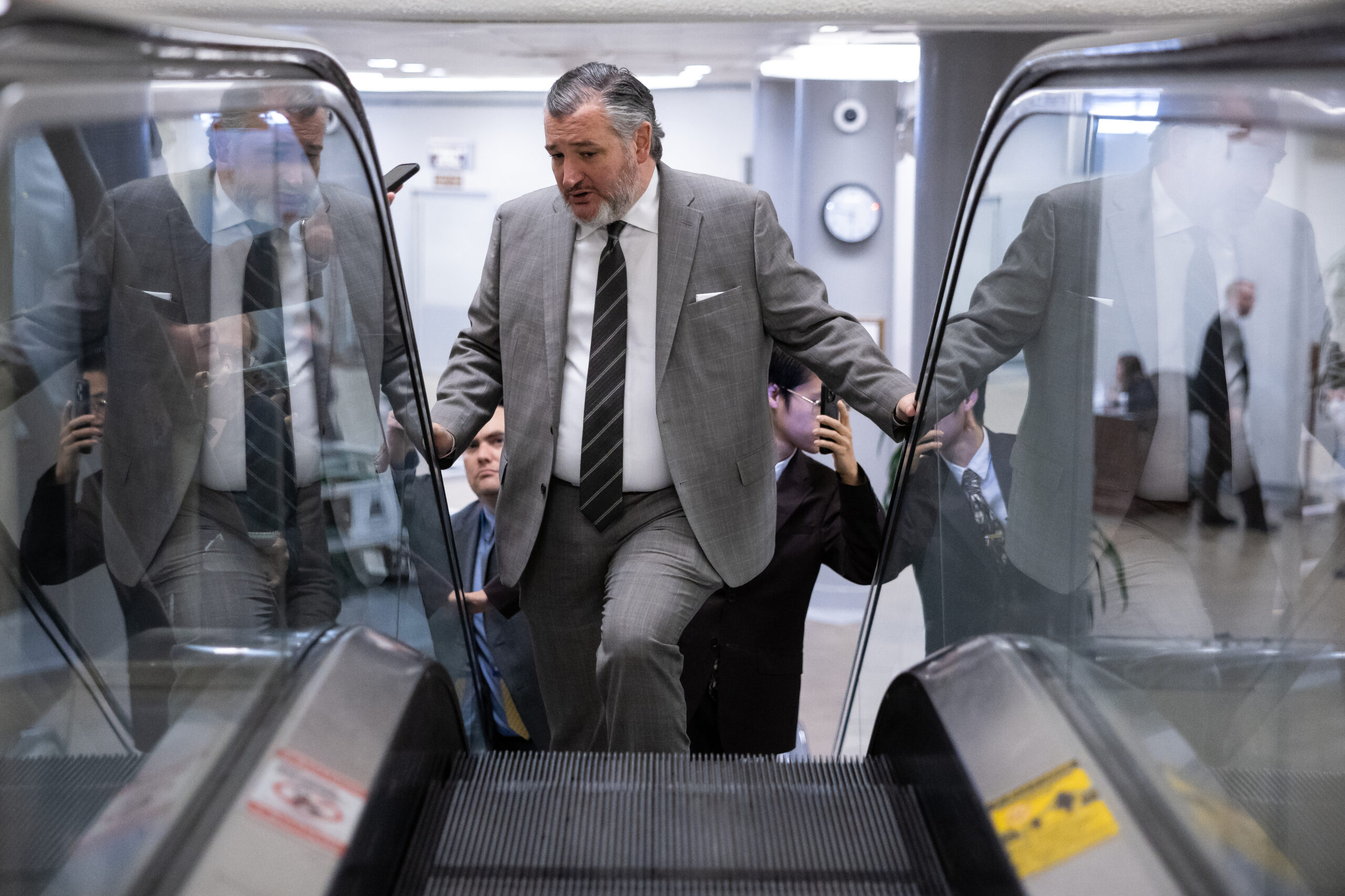 White House presses Congress for drone powers ahead of World Cup, Olympics