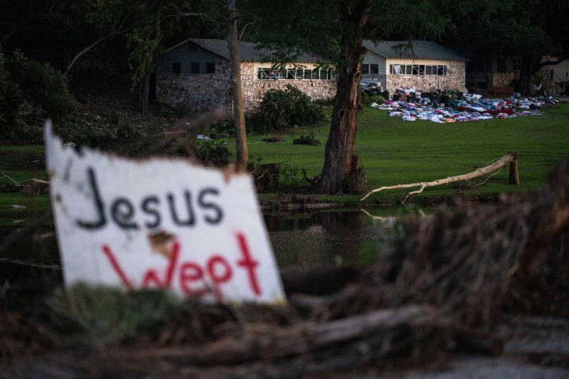 ‘What do we do?’: 911 calls reveal pleas for rescue from Texas camps during floods