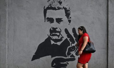 US citizens in Venezuela advised to leave ‘immediately,’ beware of militias