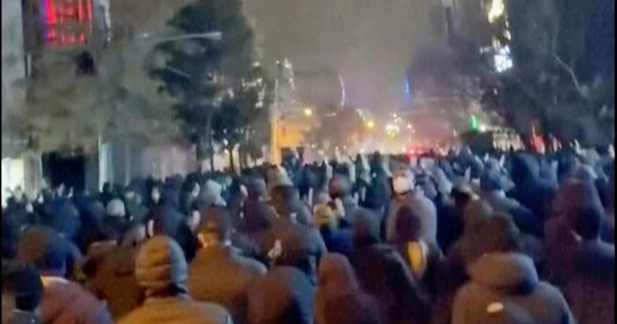 Trump says Iran wants to negotiate as the death toll in protests rises to at least 544