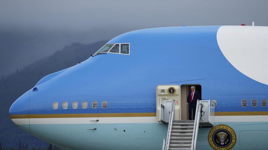 Air Force One to land at Joint Base Andrews after crew finds ‘minor electrical issue’
