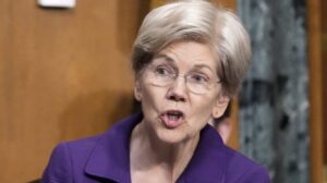 Warren calls for Kristi Noem to resign or face impeachment