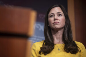 No off-ramp in sight for DHS-fueled shutdown