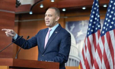 Jeffries slams Stephen Miller as ‘hateful bigot’ and ‘architect’ of DHS ‘brutality’