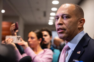 Shutdown likely to continue at least into Tuesday