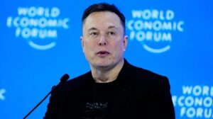 Musk jumps back into political fray with big midterm donations