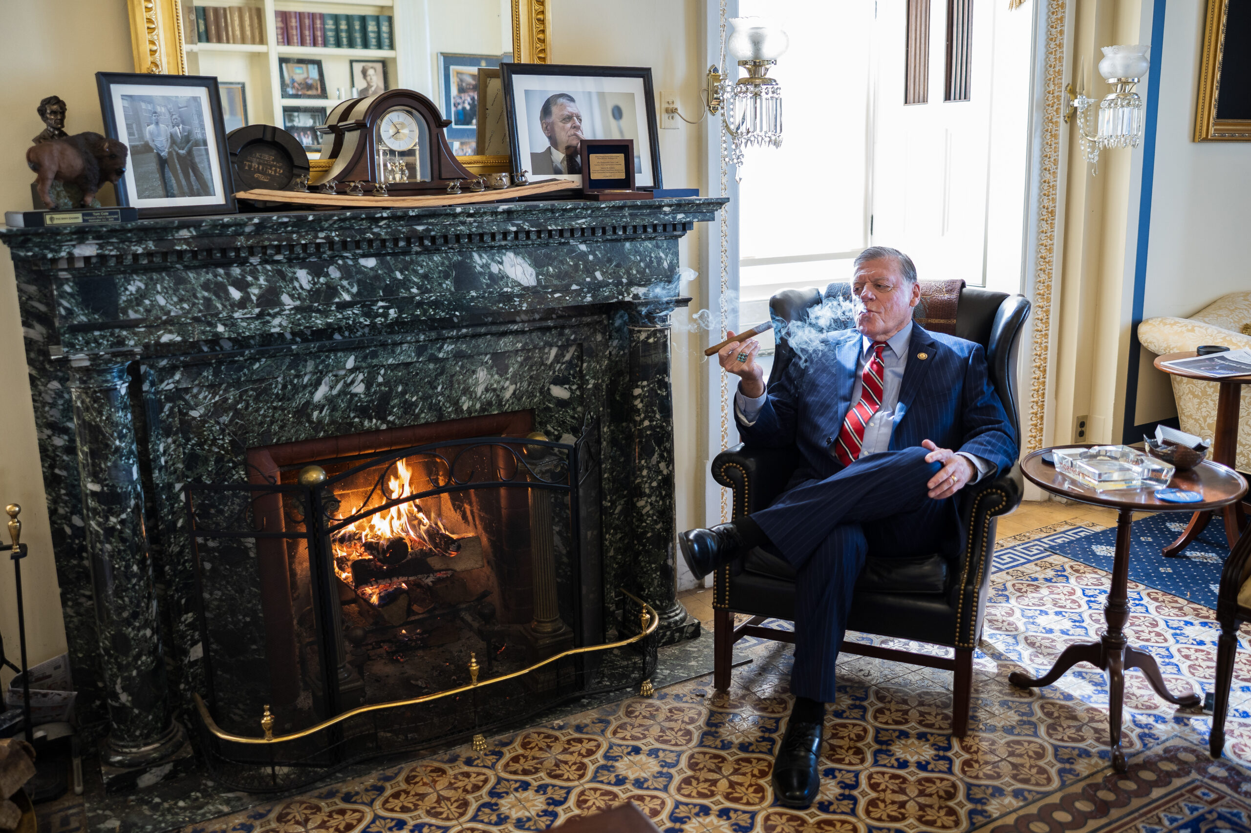 How cigars, whiskey and an old-school Oklahoman got the government funded