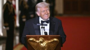 Confusion reigns over Trump meeting with governors