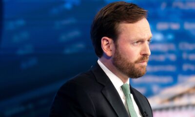 Trump’s FTC presses Apple News to push pro-MAGA articles as his unpopularity grows