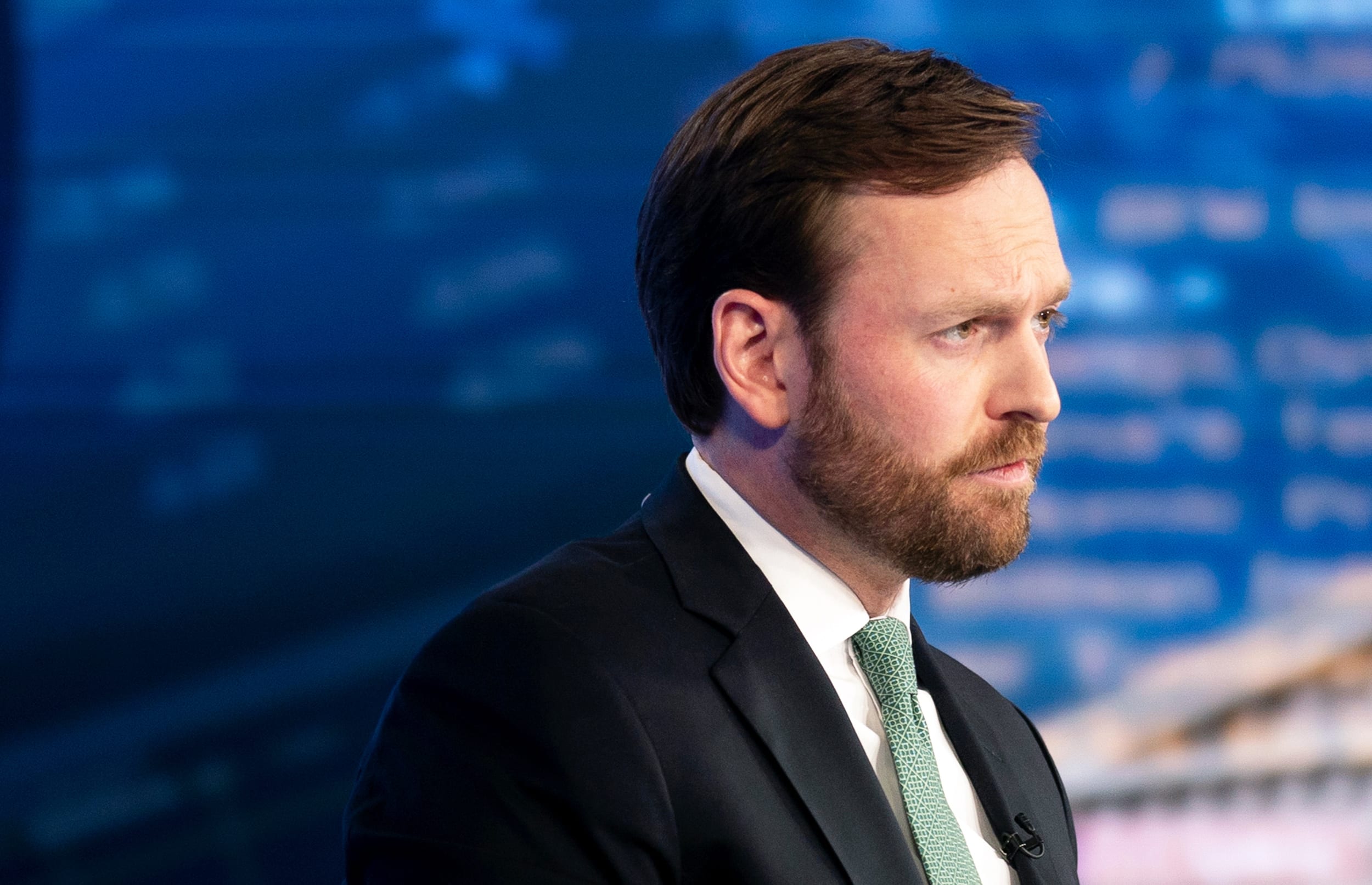 Trump’s FTC presses Apple News to push pro-MAGA articles as his unpopularity grows